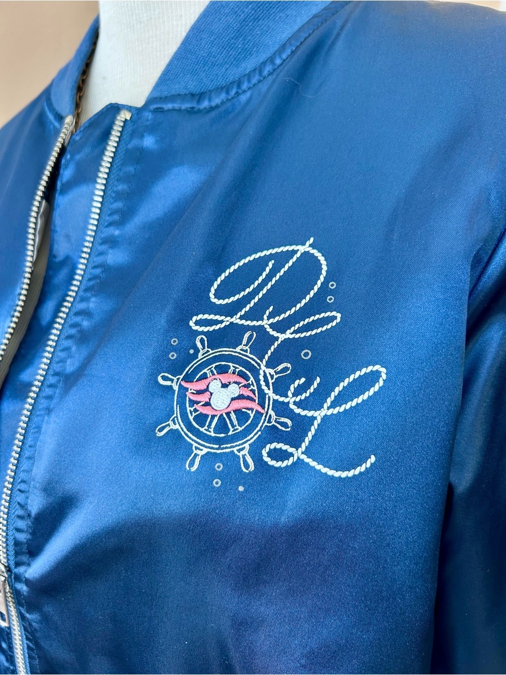 Disney Cruise Line Minnie Mouse Jacket Blue Satin Bomber Size Medium - Picture 6 of 8